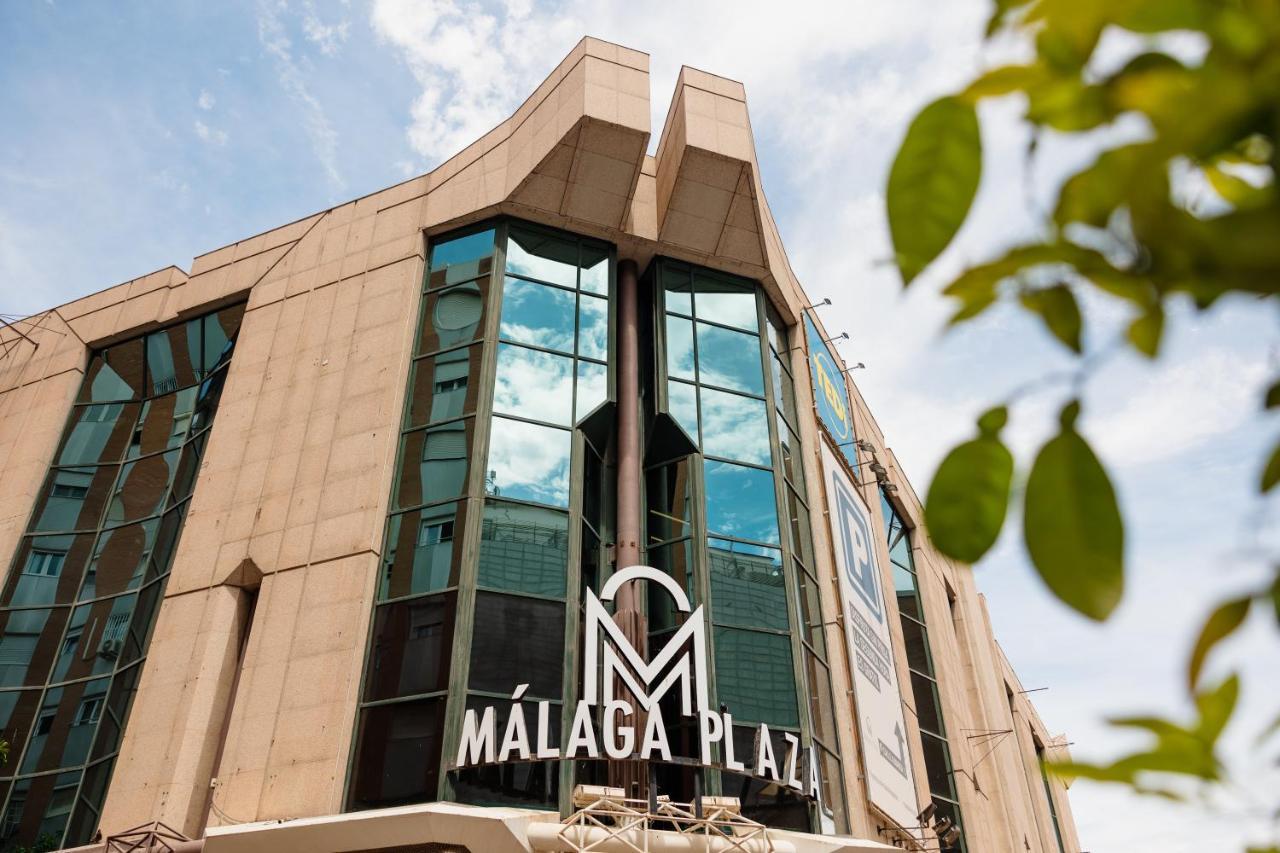In The Historic Center Of Malaga, Very Close To The Beach And The Ave Train Station, With Private Parking Exterior photo